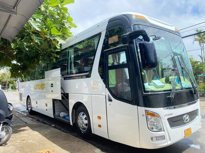 Tại Sao Chọn Dịch Vụ Cho Thuê Xe 35 Chỗ Tại Phú Yên